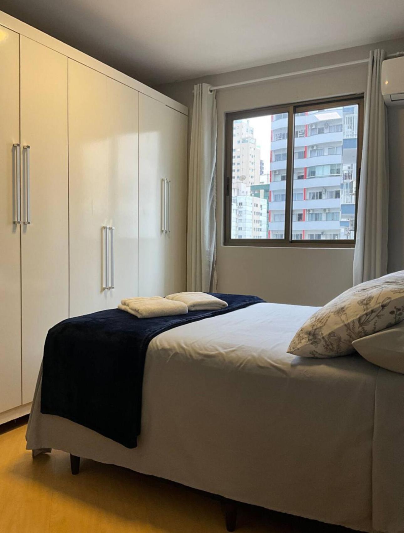 Apartamento Ape Av Brasil Pertinho Do Mar *