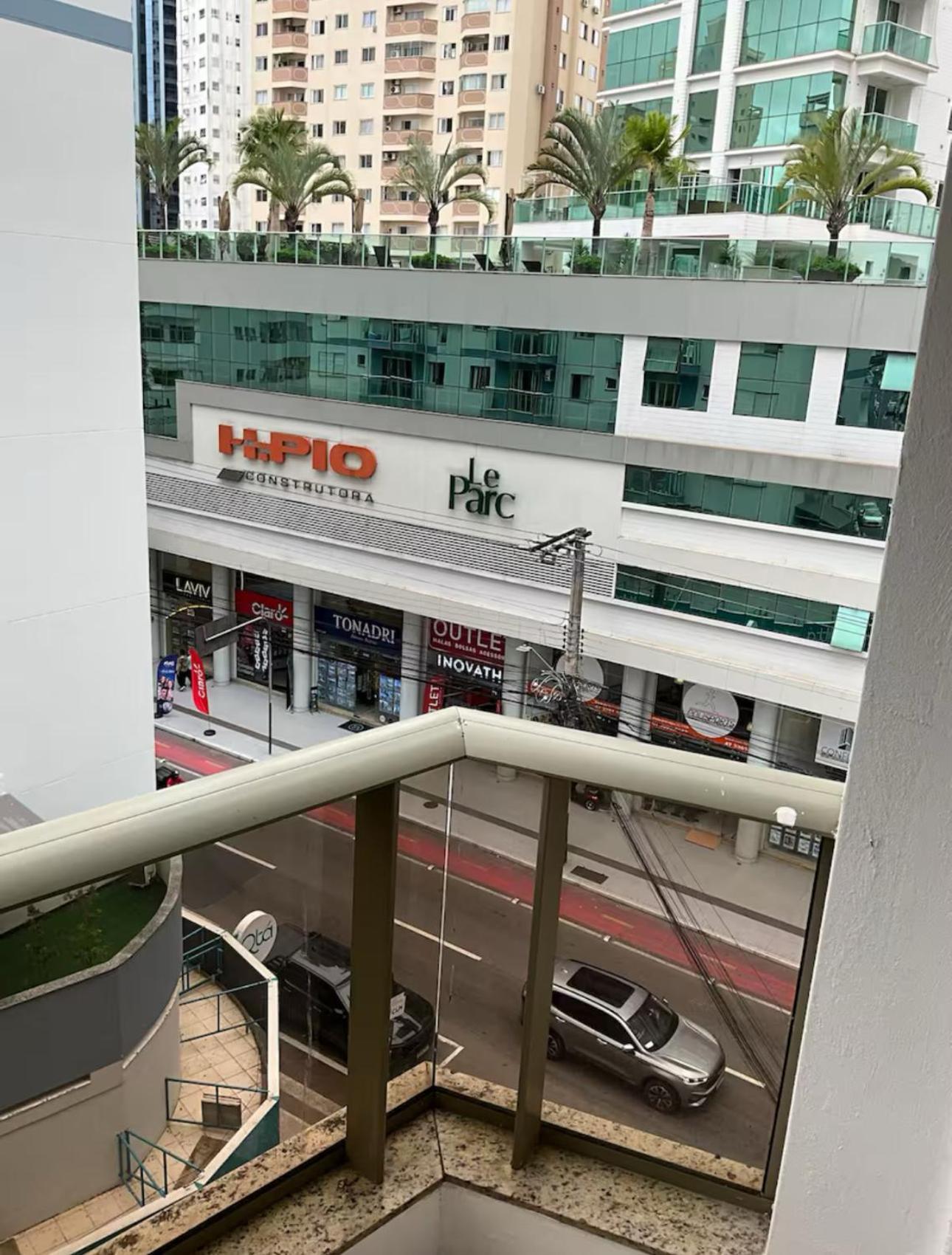 Apartamento Ape Av Brasil Pertinho Do Mar Balneario Camboriu